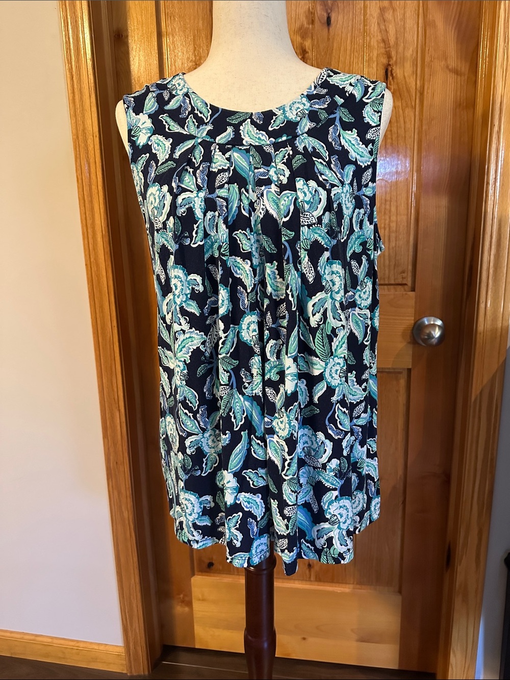 croft & barrow Navy Floral Pleat-Front Camisole with Teal Accents